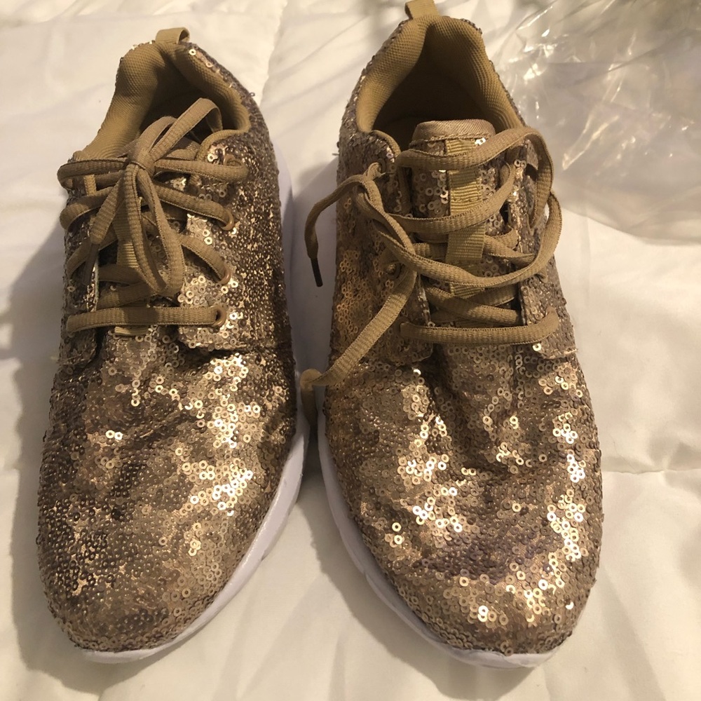 Gold sequin athletic shoe